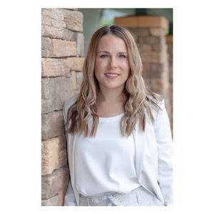 Meet your Posher, Jenna